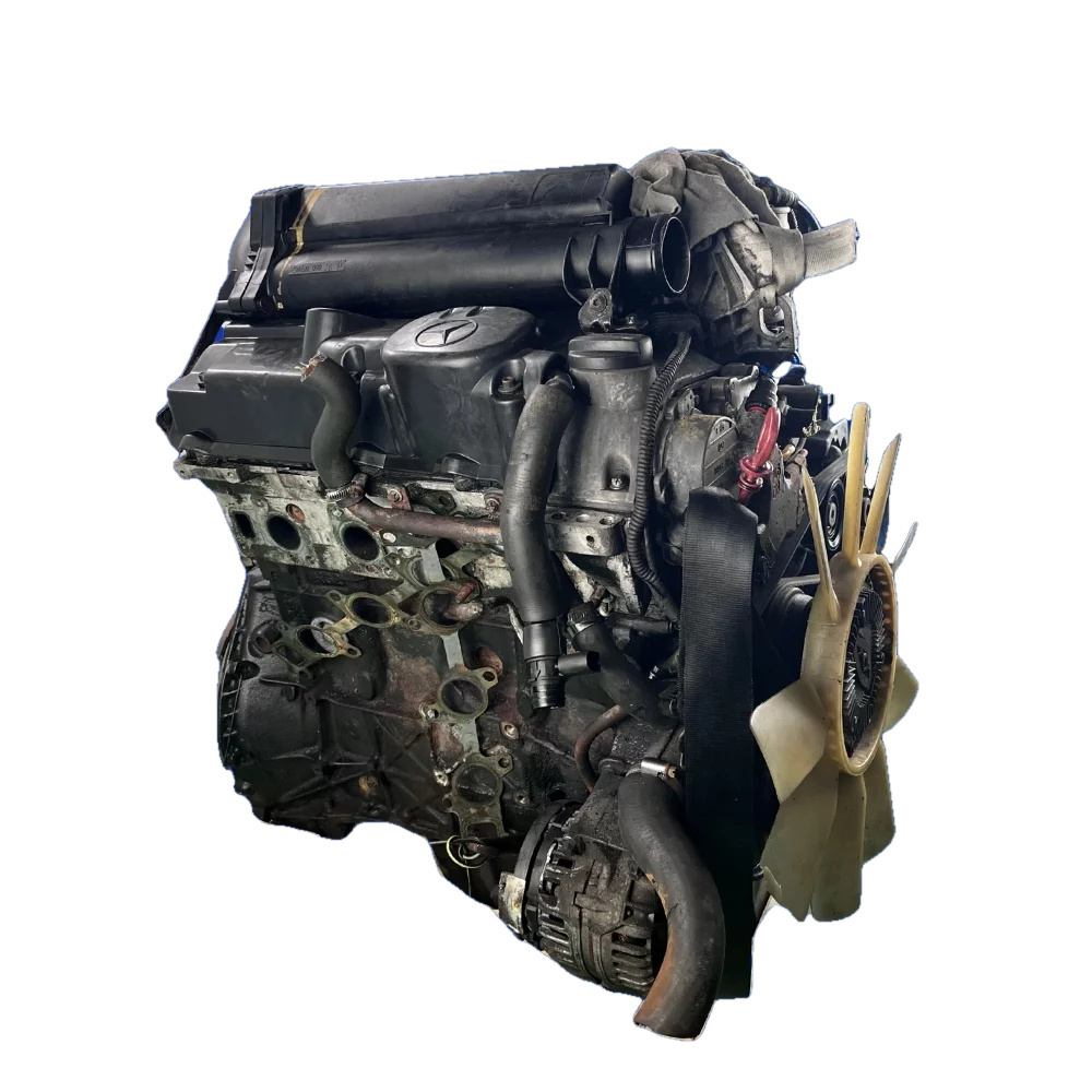Mercedes-Benz Vito OM611 2.2L engine — photo 3