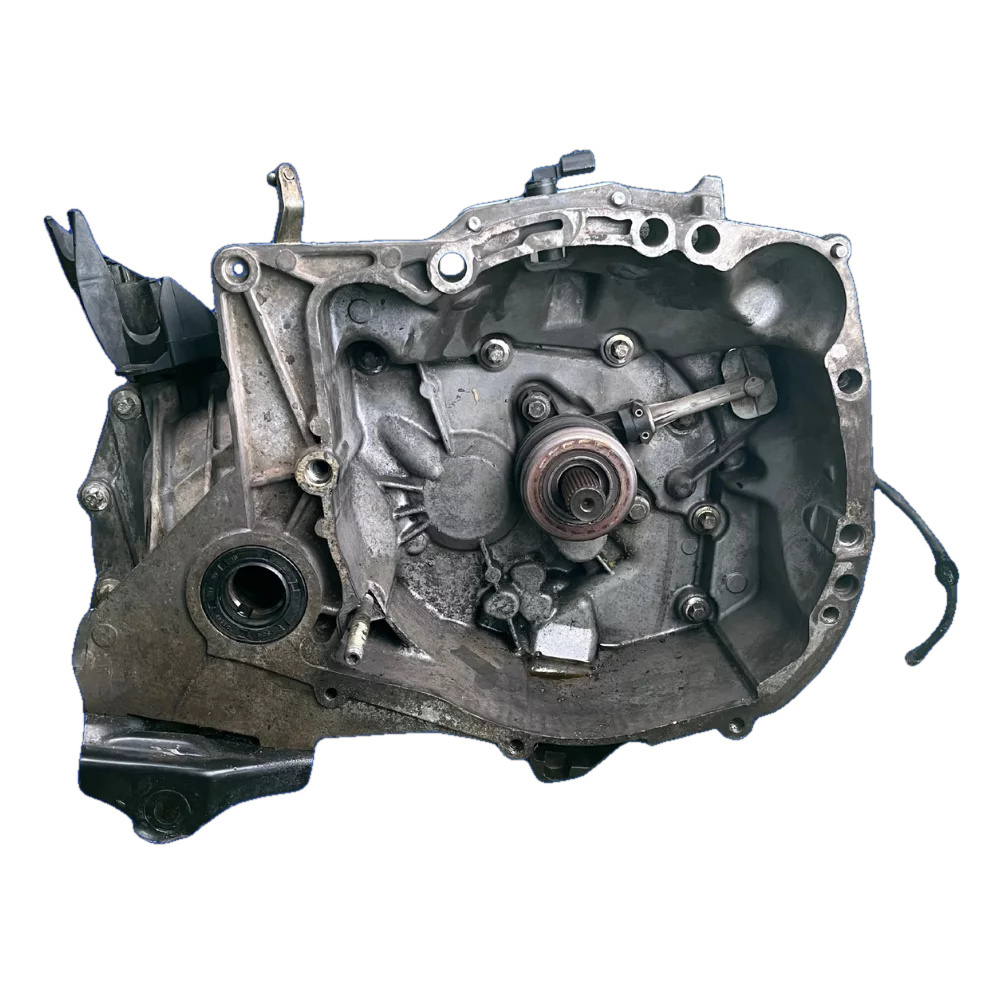 Renault 1.2 D4F 5-Speed Manual Gearbox — photo 2