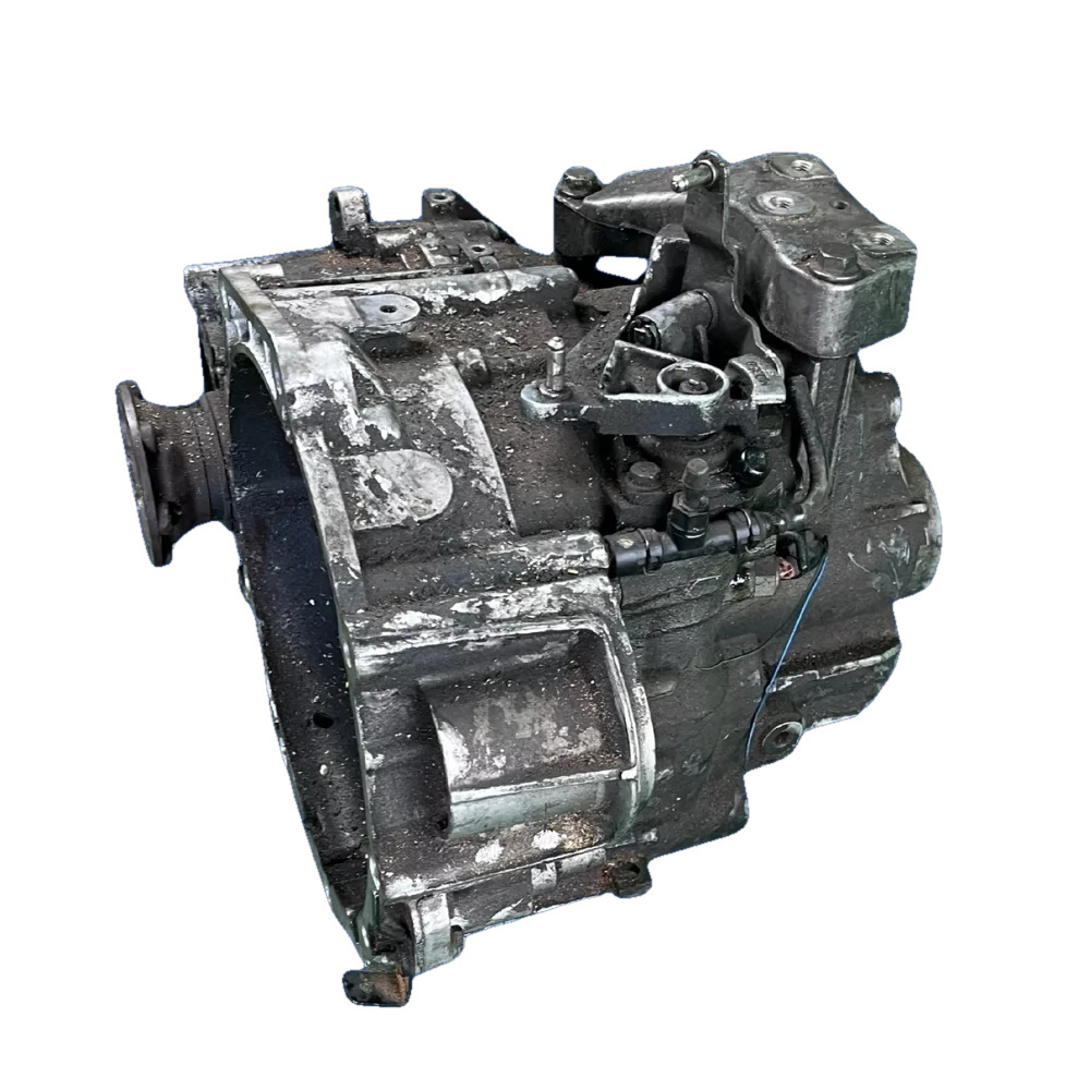 VW 1.8T AUM 6-Speed Manual Gearbox — photo 3