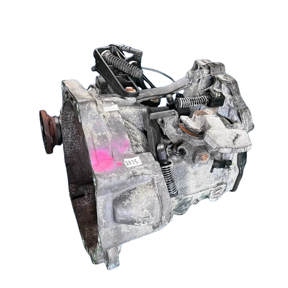 VW 2.0 CLC 5-Speed Manual Gearbox — photo 3